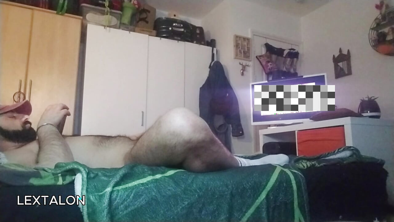 Lextalon jerks off on bed watching porn on TV - Until Hot Cumshot