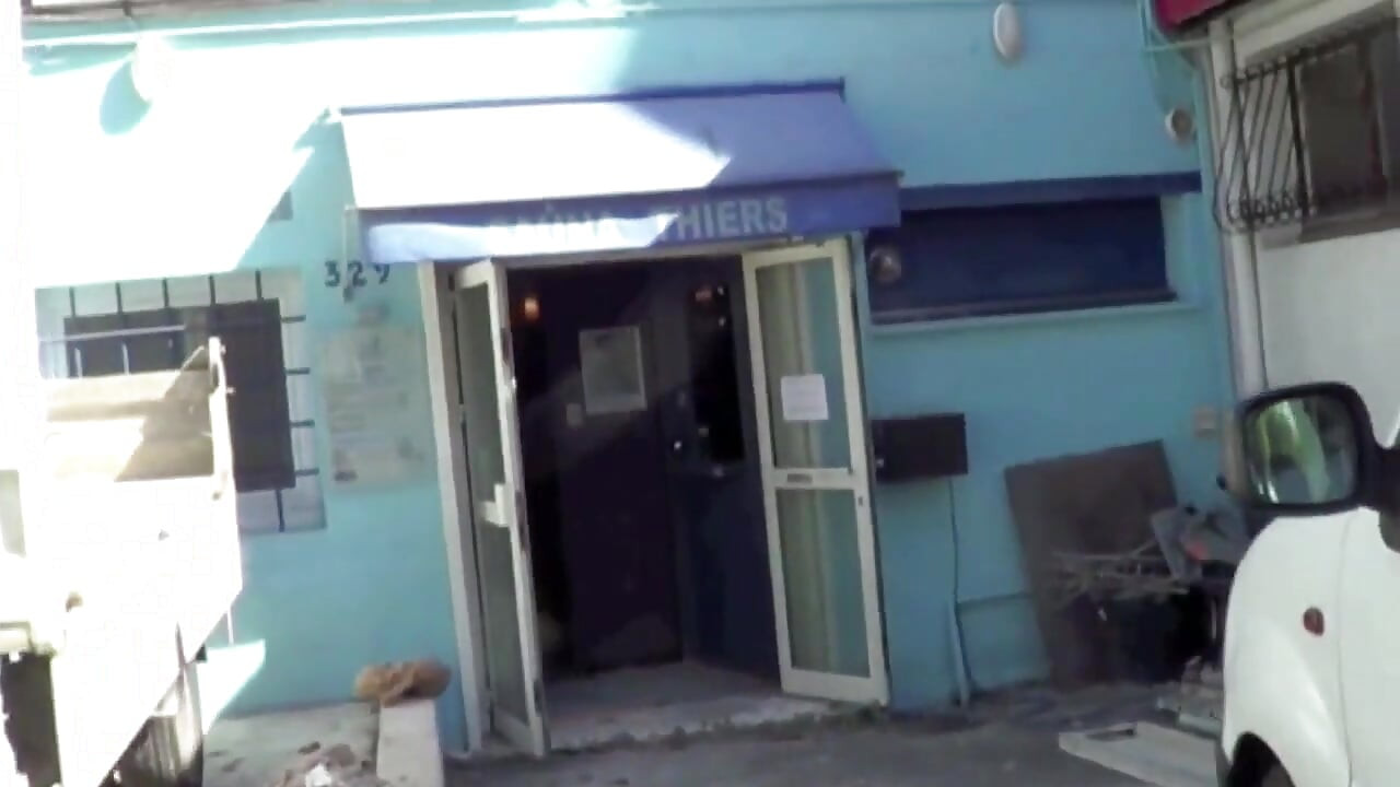 หมีโดนเย็ดโดยหีในรูหฤหรรษ์