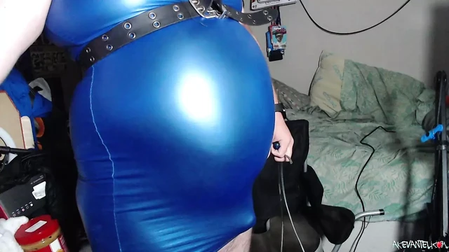 '23 Bday Button Pop Inflation Attempt 3