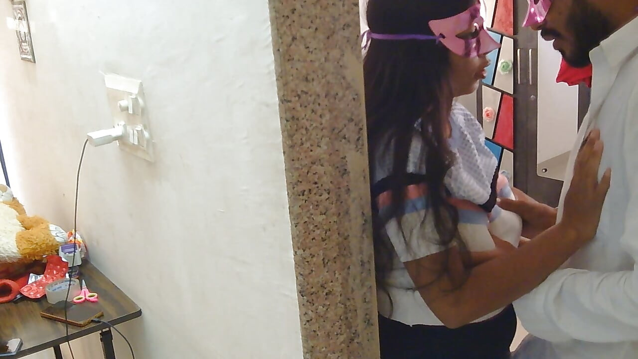Desi Hindi aavaj me sex 1st time dost ki bivi ke sath