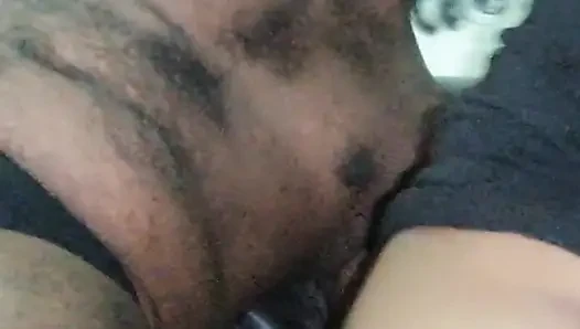 Tante tetangga desi mengisap penisku