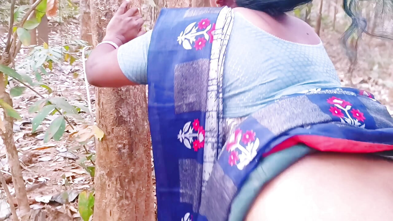 Indian Outdoor Sex. Desi Bhabi Secret Fucking Hubby in Forest. Telugu Dirty Talks.