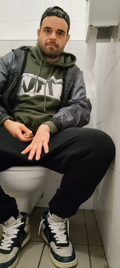 A Video From a Beautiful Day in the Toilet