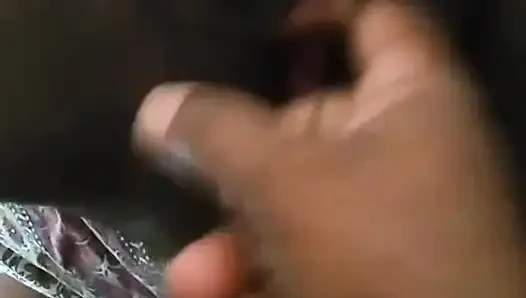 Студентка и бойфренд поедают киску, видео производительности