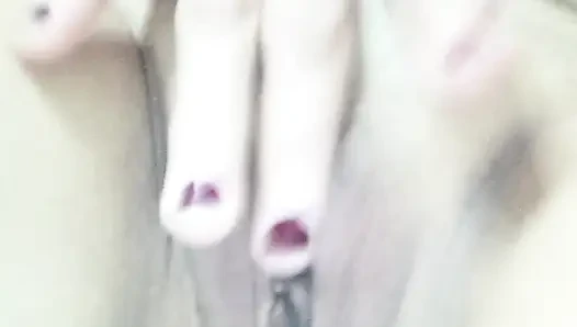 Im so hot masterbate oh shit fucking me please