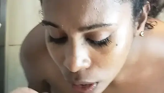 En sevdiğim hasta bir hemşire tarafından görülüyor