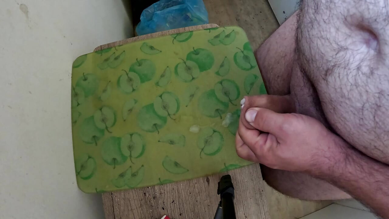 Horny cumshot in kitchen