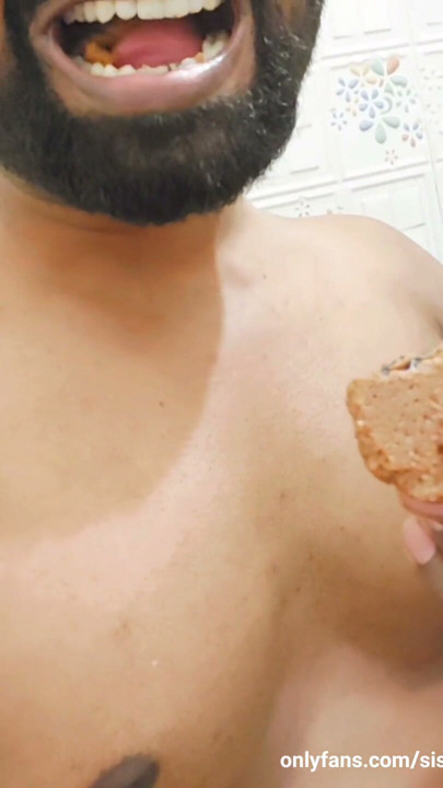 Eating cookie after piss on it | Clip 1