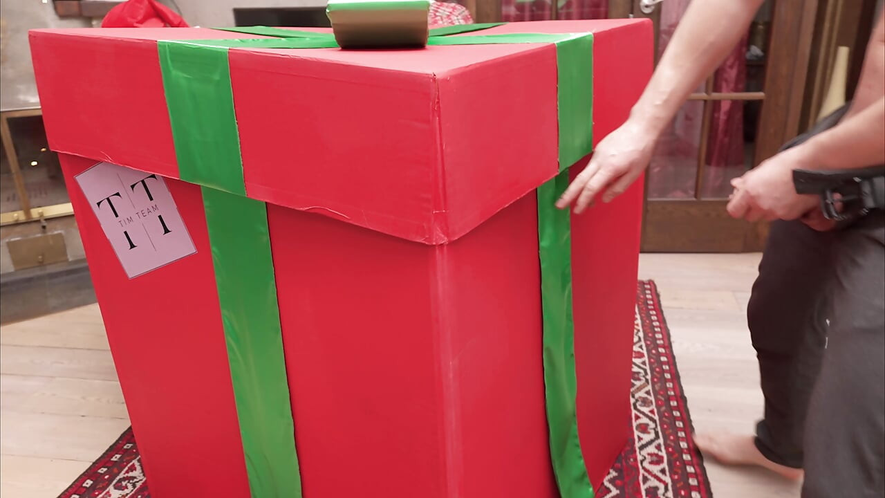 Elf o orospu çıktı
