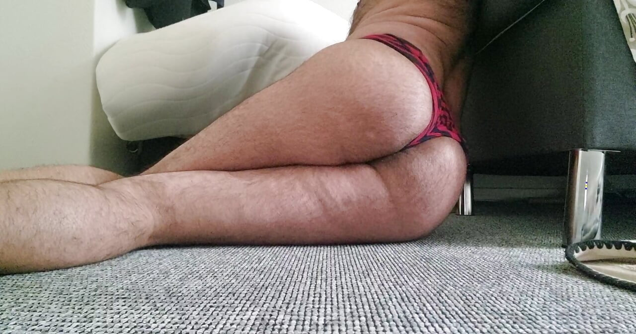 Showing my tight asshole so you can lick that soft hole before u will open it