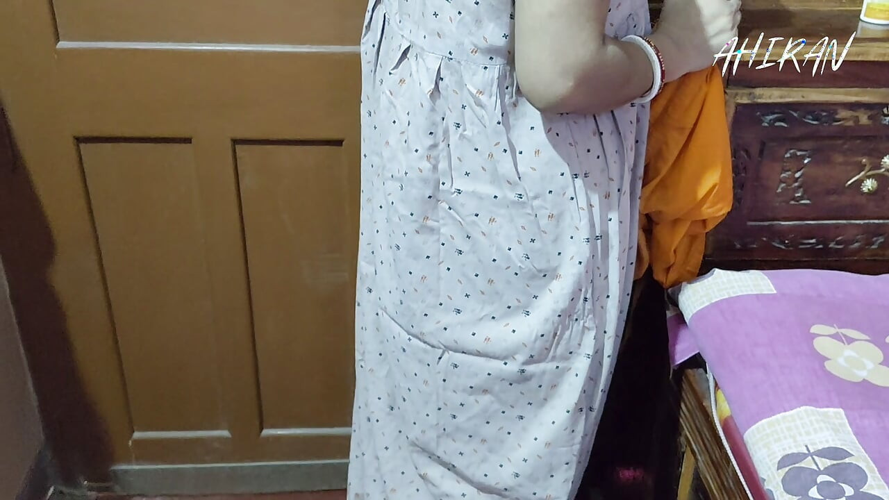 Indian Desi Village  Girl and Boy Forplay. Yellow Petticoat view Ass and Vulva.