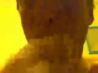 Éjacule dans un verre et bois