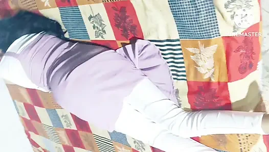 Sezon 112. Ateşli hintli kadın kocasının yarağını ağzında içiyor