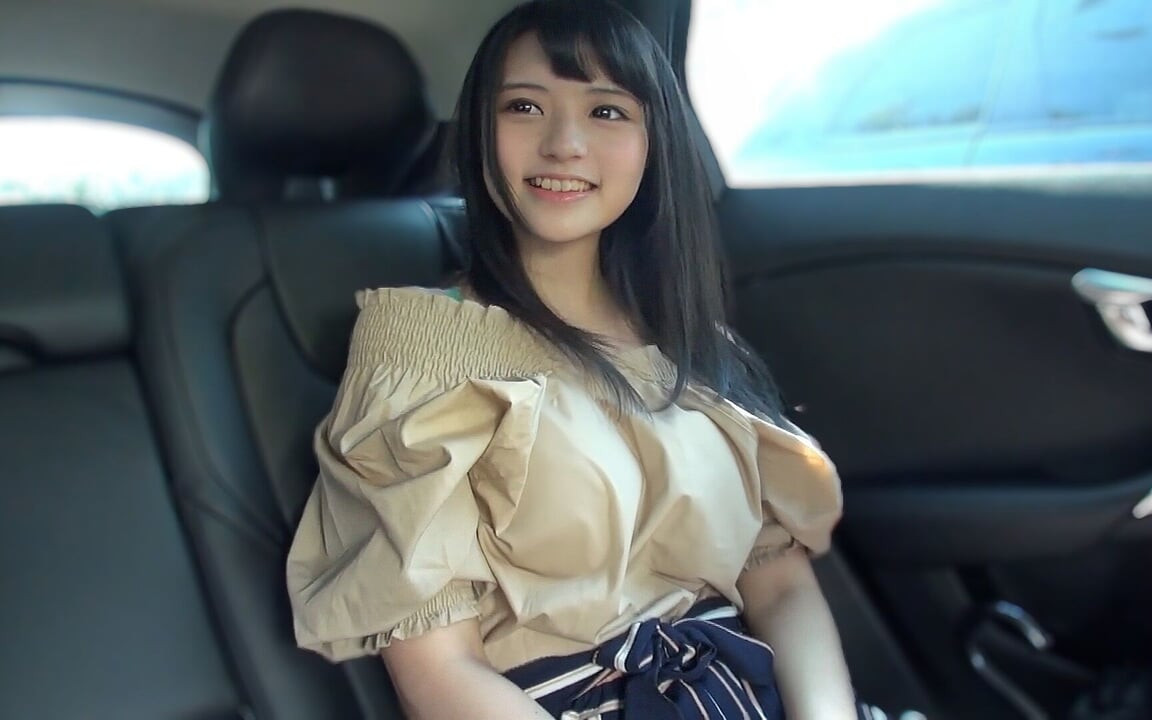 [Layanan Seks Bawah Tanah] Gadis Lembut dengan Rambut Hitam Ganda, Sakura, 21 Tahun