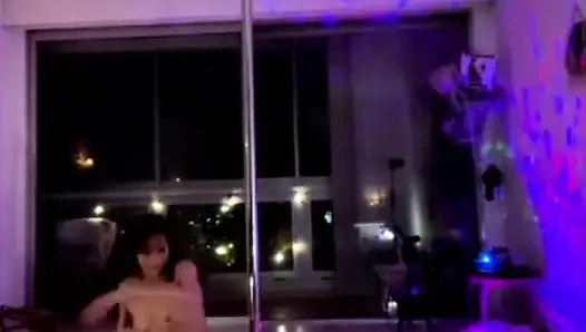 Nackte Absätze Und Dildo