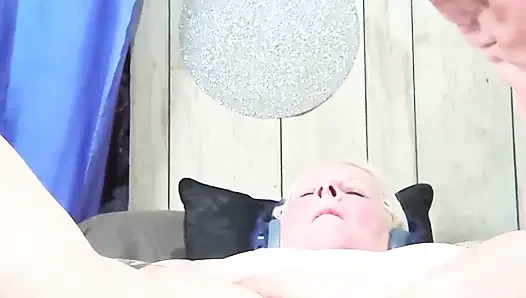 Sikişmek kadar büyük ıslak dildolar boşalmalı