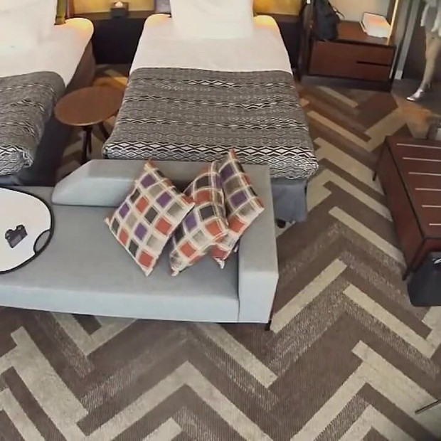 الملاك الآسيوي 26904