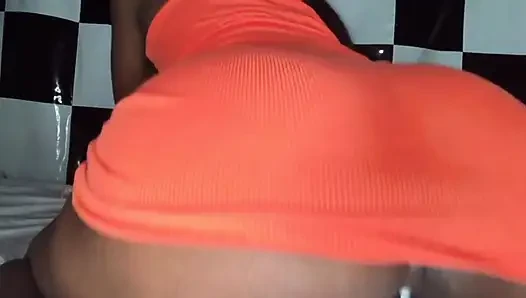 Horny Stepdaughter Wants Her Stepdaddy Dick While Stepmommy Is Away