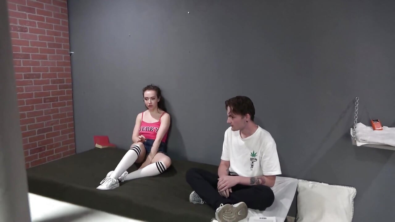 Więzienie Co-ed: Odcinek 2 Z Udziałem Leszczyna Paige