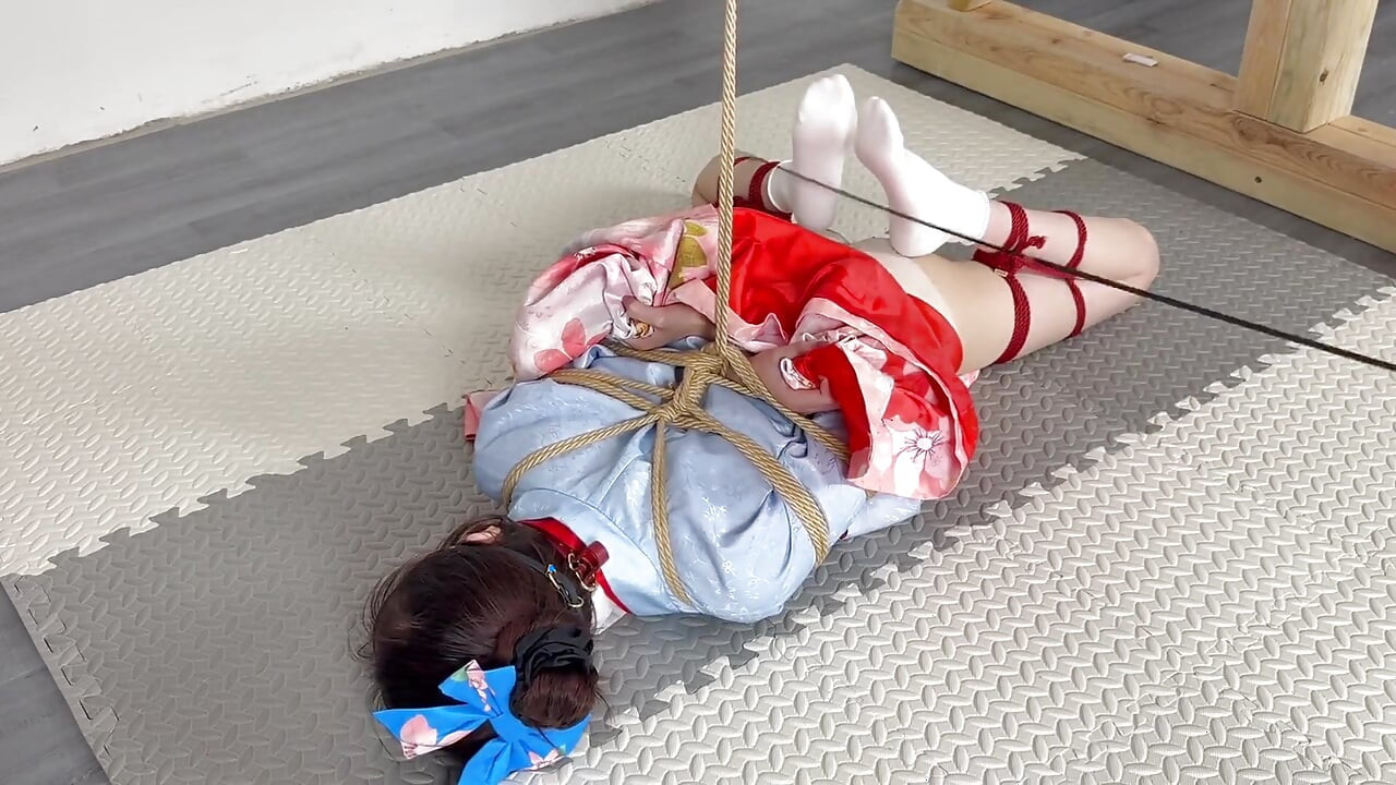 The Climax Version of Wearing a Kimono on a Sunny Day