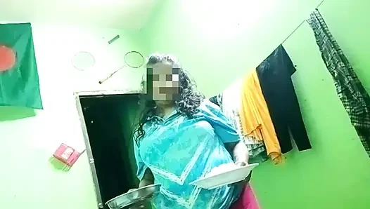 She wanted to eat my cock instead of eating rice, so I fucked her as she pleased