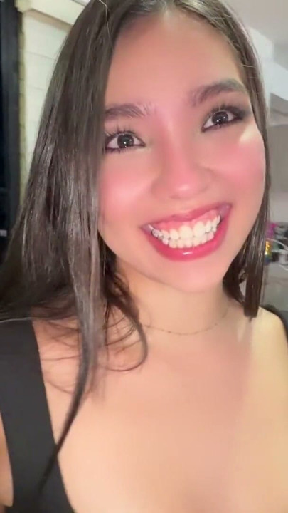 Sex night with a college slut, after her boyfriend left her at home bored after the party | Clip 1