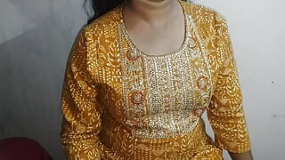 Bhabhi ne jism deke karja chukaya
