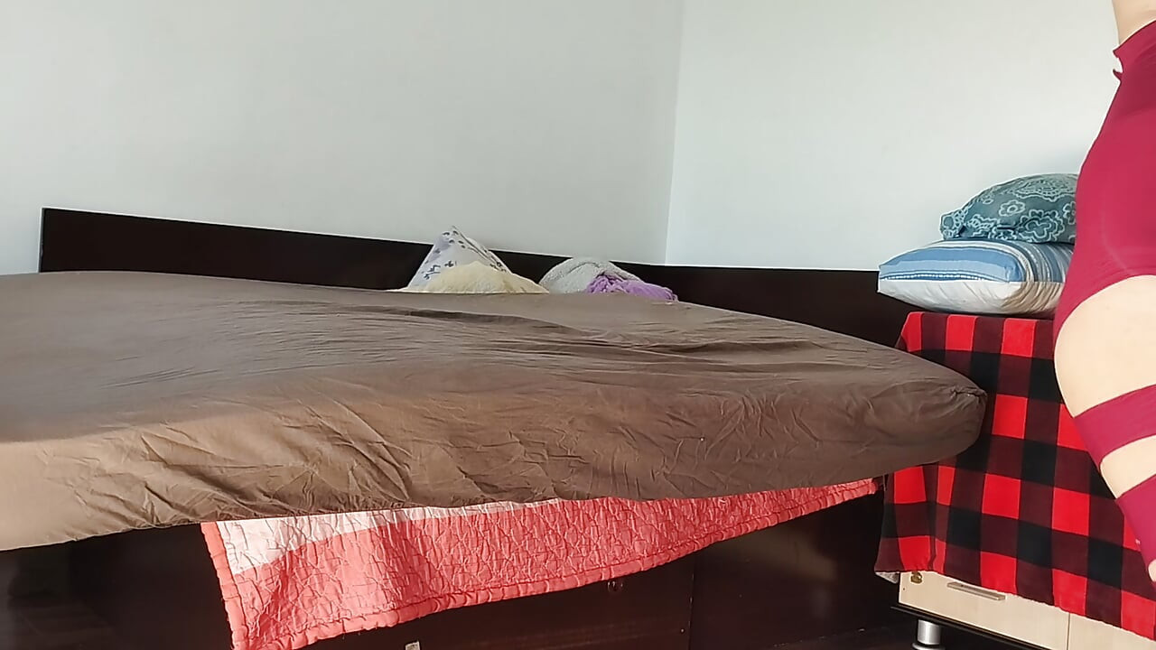 Sexy mom has fun trying on and cutting dresses. Sexy wife dancing naked in the house.