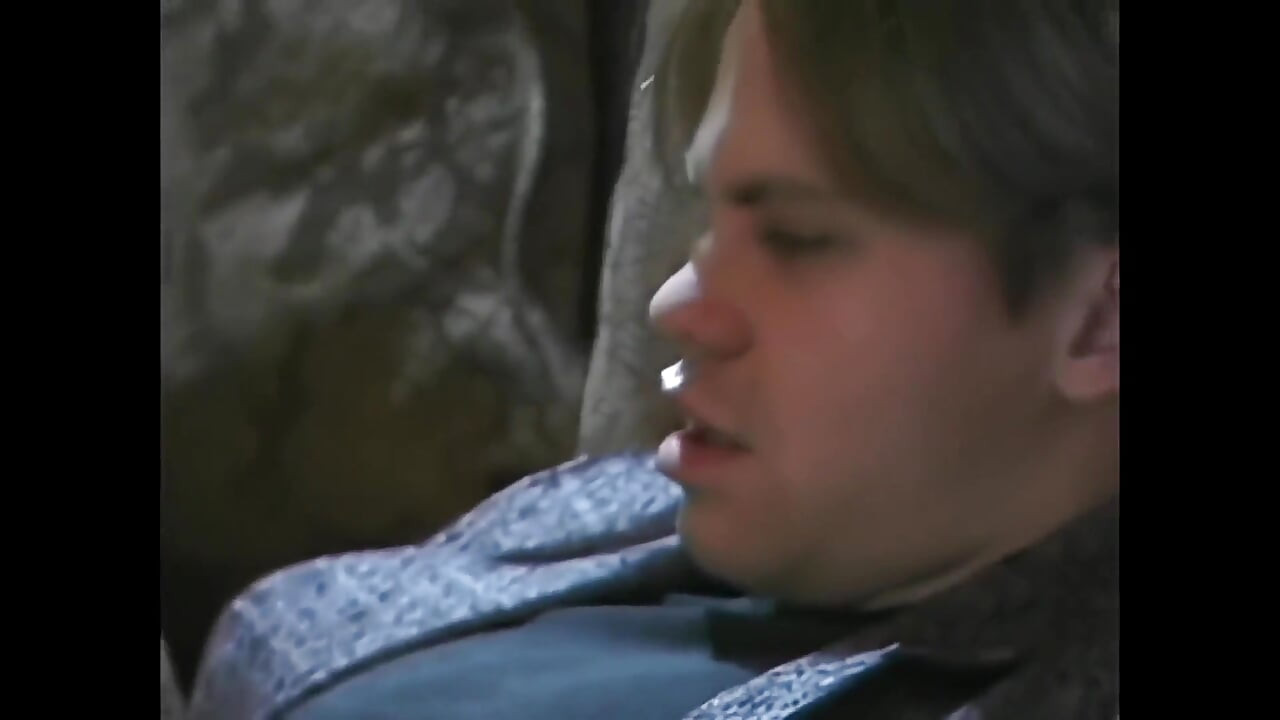 Vivi Anne: Young, a Little Slutty, Looking for Orgasm