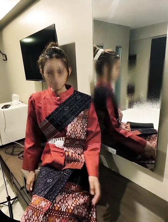 Detrás de la escena vestido tailandés E-san