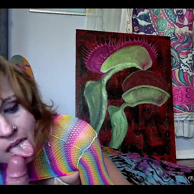 Facciamo fare le fusa della gattina! Miao!