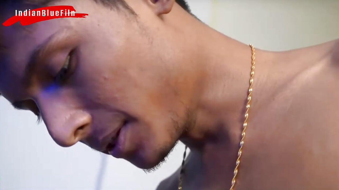 hot sexy dadi ki komal komal gaal dekhke sautela nati hogeya pagal..
