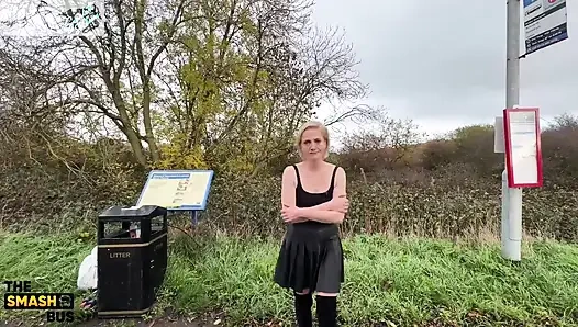 Скарлетт в на #Smashbus