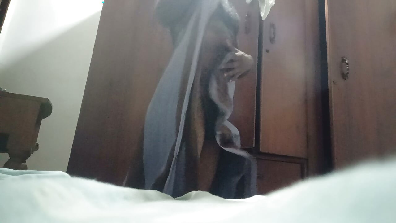 Changing to Sarong from Pants