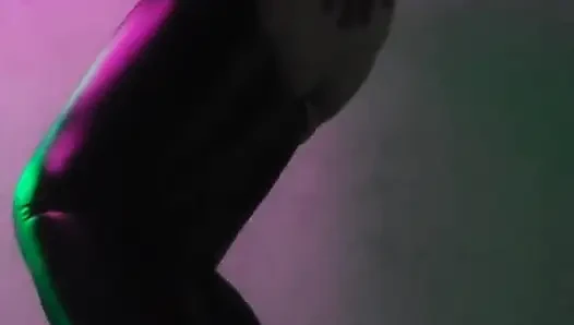 Shyyfxx Dogging, Twerk and Dance of Your Richest Argentine Redhead!