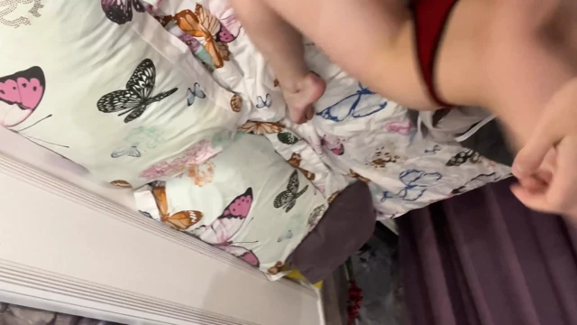 Jane Wakes up to a Fresh Cock