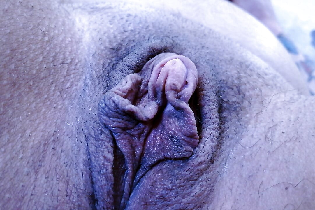PRIM PLAN PUSSY JUCAT UMED CU LUBRIFIANT