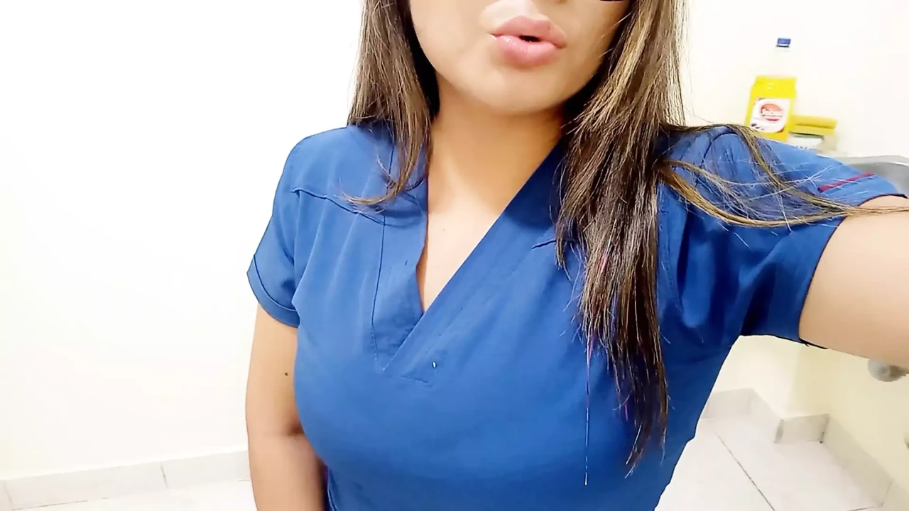 the nurse uses her boss’s office to masturbate live in front of her community of followers
