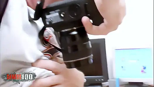 Tigra: красивая блондинка Tigra раздевается