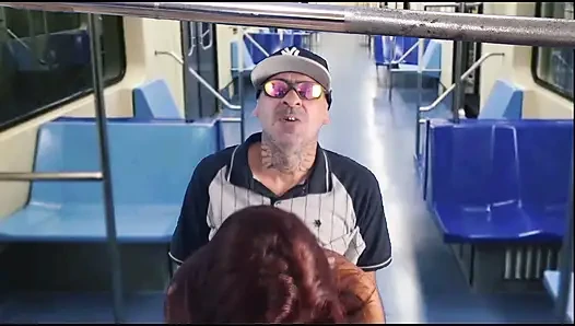 Sex im Bus in der Öffentlichkeit!