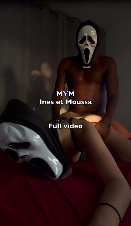 Masked Beurette fucks doggy style a big black cock BBC
