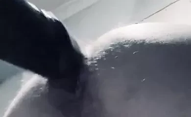 Машина долбит