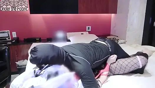 Rabbithole Y-san berubah menjadi permainan sensual dari miku fit - 2