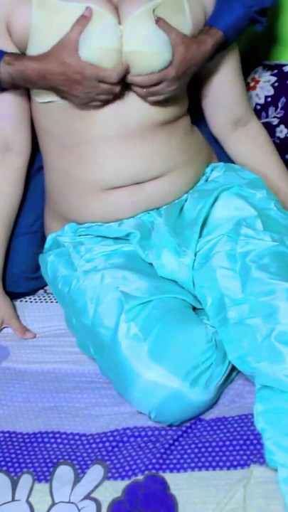 D’ici dost ki dulhan ki chudai choot mari dost ki dulhan ki ki | Clip 2