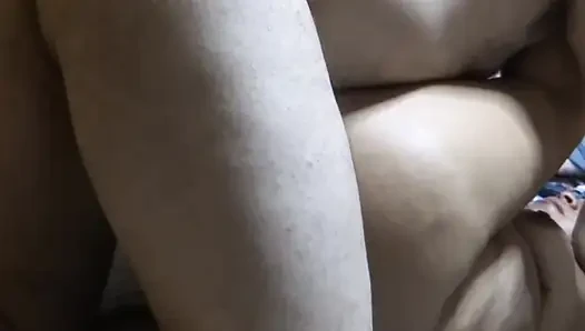 Mature scream smashing her ass
