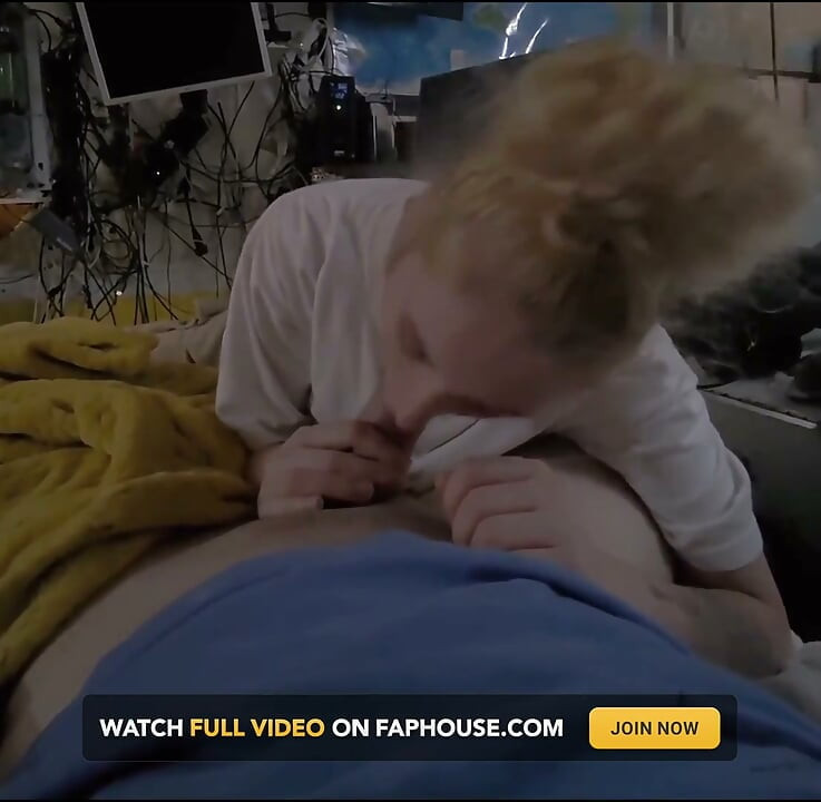 Stepsister Tricked Into Giving Me a Blowjob