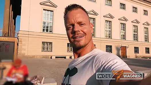 Alman kız Jana Schwarz döl yemeye hevesli! WOLF WAGNER