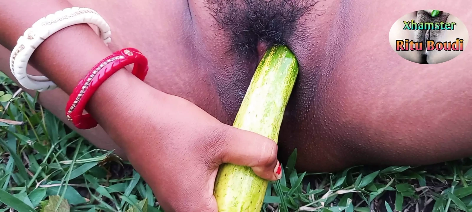 孟加拉语 Ritu Boudi 在厕所做爱