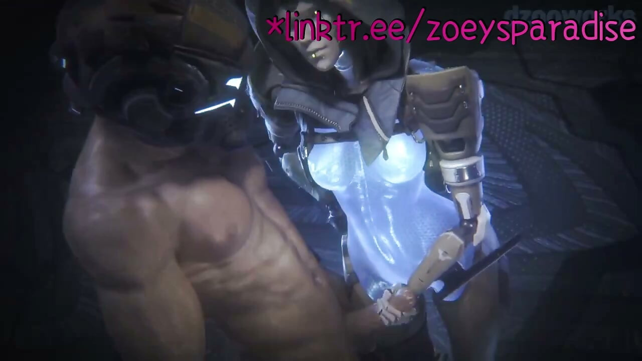 Fata cyborg futută de un BBC