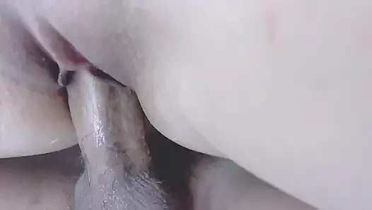 Fickt Freundin, Während Ihr Mann in Einem Anderen Zimmer Ist